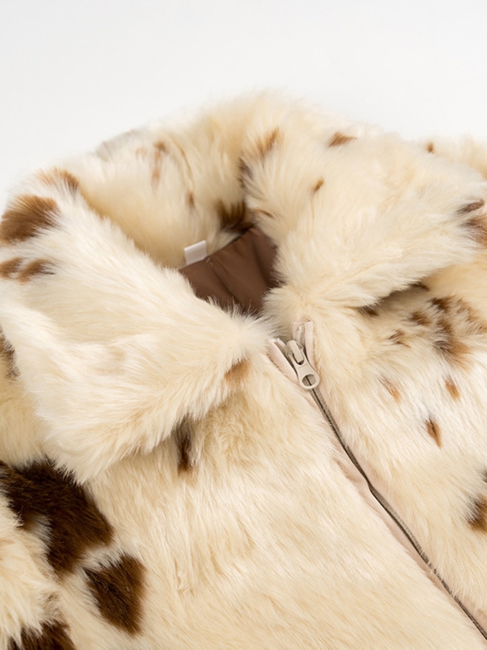 Faux Fur Zip Up Cropped Outerwear - Picture 10 of 14